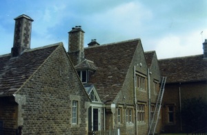 Fairford roof tiles, Fairford roofing company, imitation stone tile characteristics